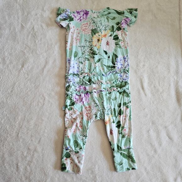 Posh Peanut 6-9m Erin Ruffled GUC Henley Romper Viscose Bamboo - Picture 6 of 8